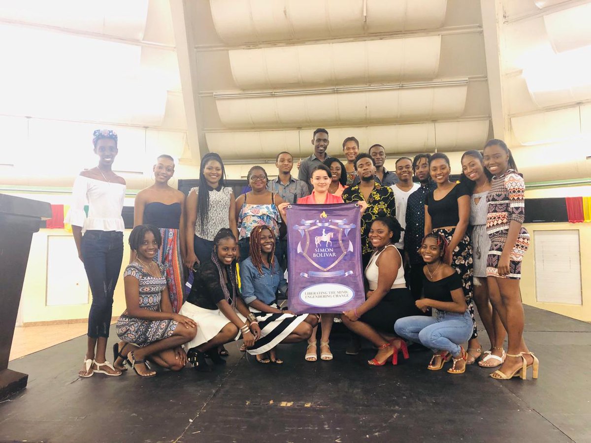 cluster2_rex's tweet image. Cluster awards 2019 💙