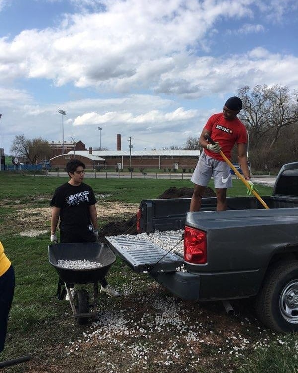 OPRF Football helping out at opportunity knocks

#wedoitforthekids