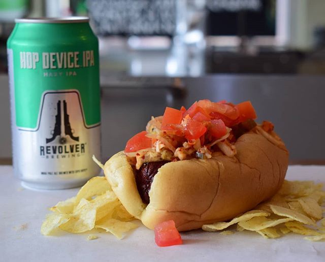 curiousdogknox's tweet photo. *New menu item!* The Lafayette: a hot dog with Creole chowchow, hot and spicy mustard, Lafayette peanut sauce, and tomatoes. https://t.co/NdyvCY7Mxy https://t.co/BhQcL8Gd3q