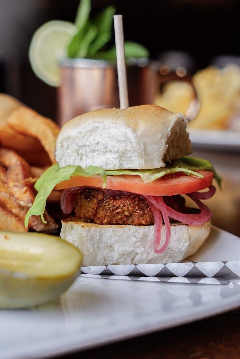 the oak barrel tweet media