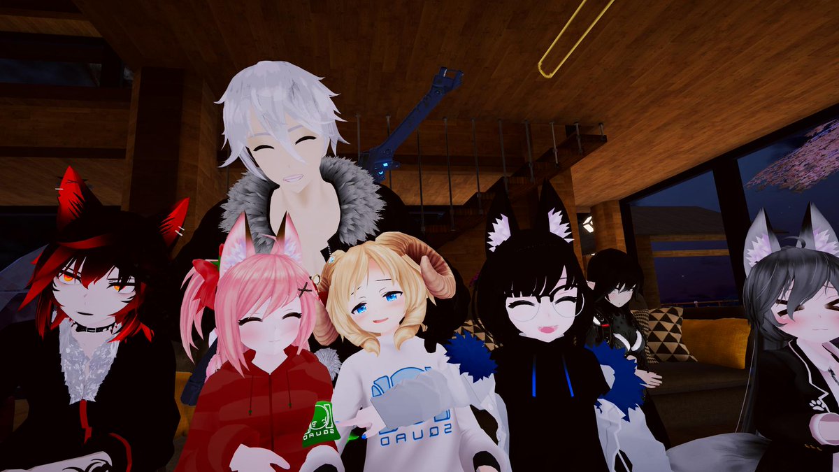 @Jakkuba_VR @Ryan1993uk @KizuVR @Tyriss_Aus @VR_LoliSquad @SnarlyHawkVR so many cuties here are some more!