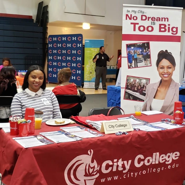 mycitycollege's tweet image. City College Fort Lauderdale campus was happy to have attended My Next Move, Career Fair at Broward College in Davie. Tell us what you thought about the fair below!

#mycitycollege #mynextmove #careerfair