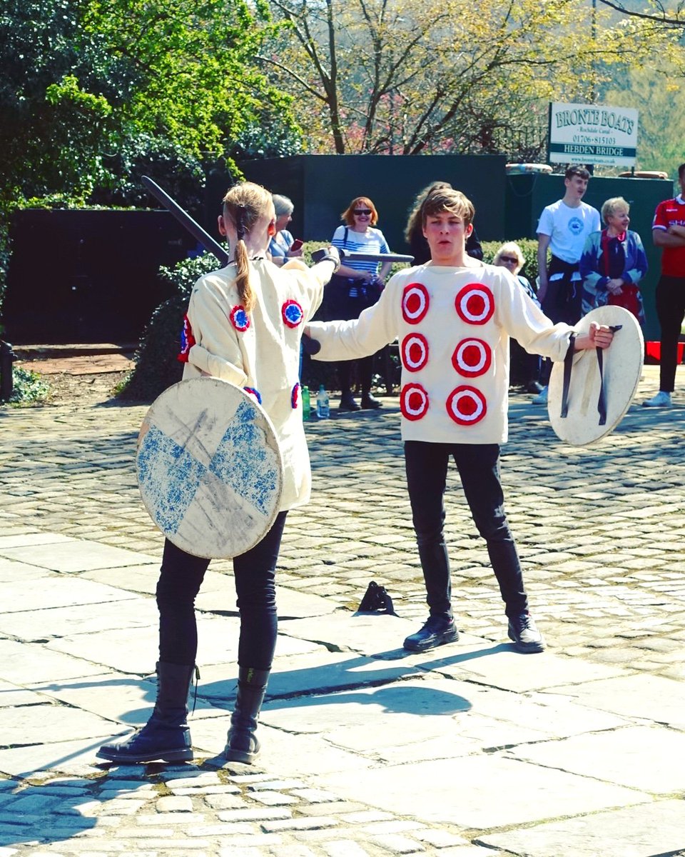 JohnMcArts's tweet photo. Great work from the #MidgleyPaceEgg gang in #HebdenBridge - the athleticism and vigour that these kids bring to the vintage material is really thrilling.

#PaceEgg #PaceEgging #GoodFriday

@VisitHebden @hebdenartists @hebdenbridgeweb @hebdenfolkroots https://t.co/LzYRJn59OH