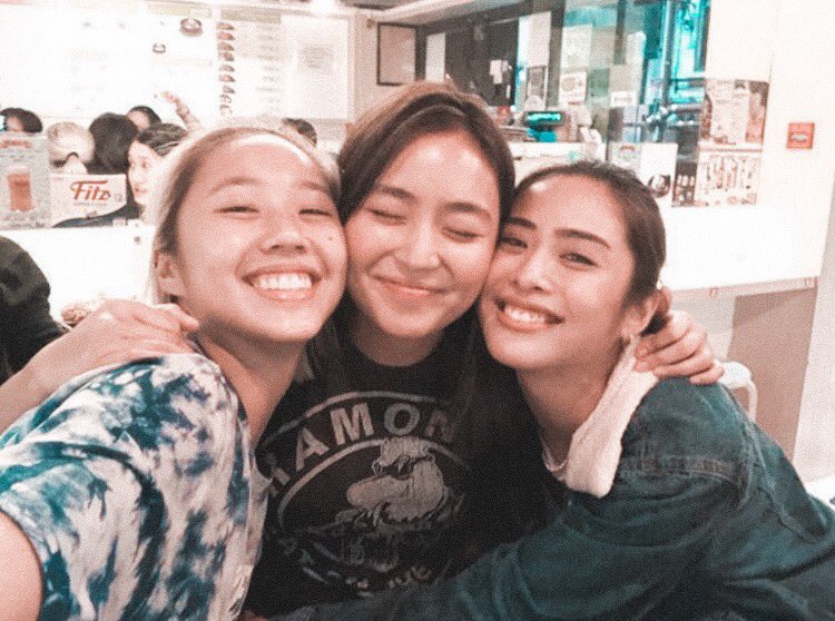 _missbeatriz_'s tweet photo. OH EDI SI KATHRYN NA ANG BUKOD NA PINAGPALA. https://t.co/xV6JbstjFo