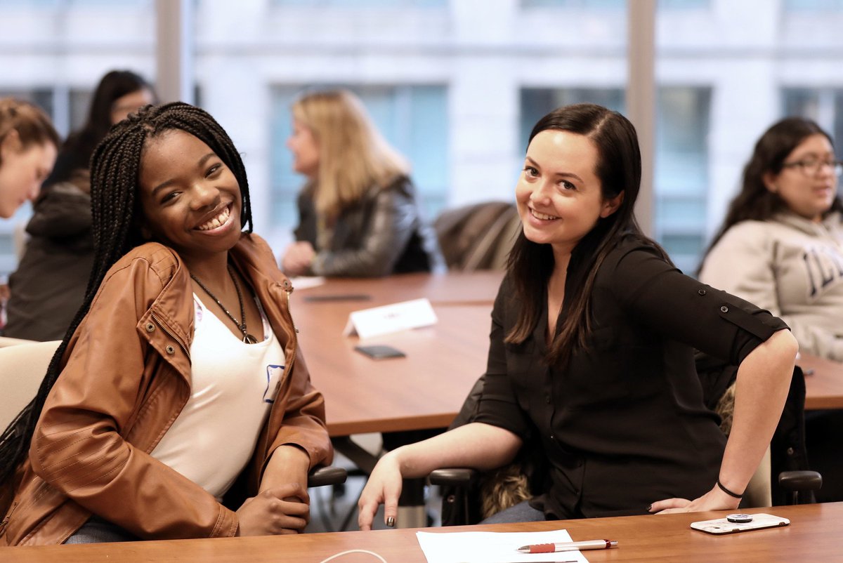 Earlier this month #iMentorChicago mentees from North Grand visited @PwC as part of their monthly pair event. We're so glad our mentees got this opportunity to speak with PwC staff!⠀
⠀
#PwC #iMentor #mentorshipmatters #mentorIRL #mentor #mentee