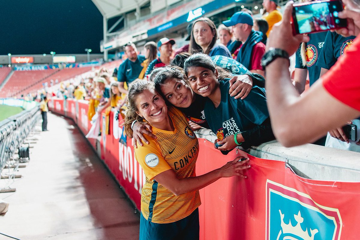 GoalsForGirls's tweet photo. Goals for Girls alumni are heading to Rio Tinto tomorrow to cheer on @UtahRoyalsFC at their home opener! We can’t wait for the Leadership Summit this summer!
#MakeWay19 | https://t.co/KhXpVDLi81 https://t.co/dvQyBisyar