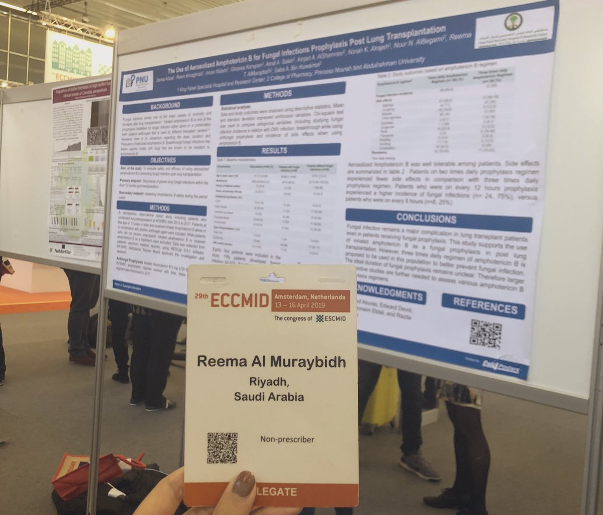 Reema11_'s tweet photo. Present our graduation poster at #ECCMID2019 it was a good experience with @AmalAbdulkarim_ @amjad_44 @Nawarh_0 @Nbegami @_iSABA and many thanks to Dr. @GhazwaTbader @daalissa for your support 💕💕 https://t.co/yERVDBJ9pf