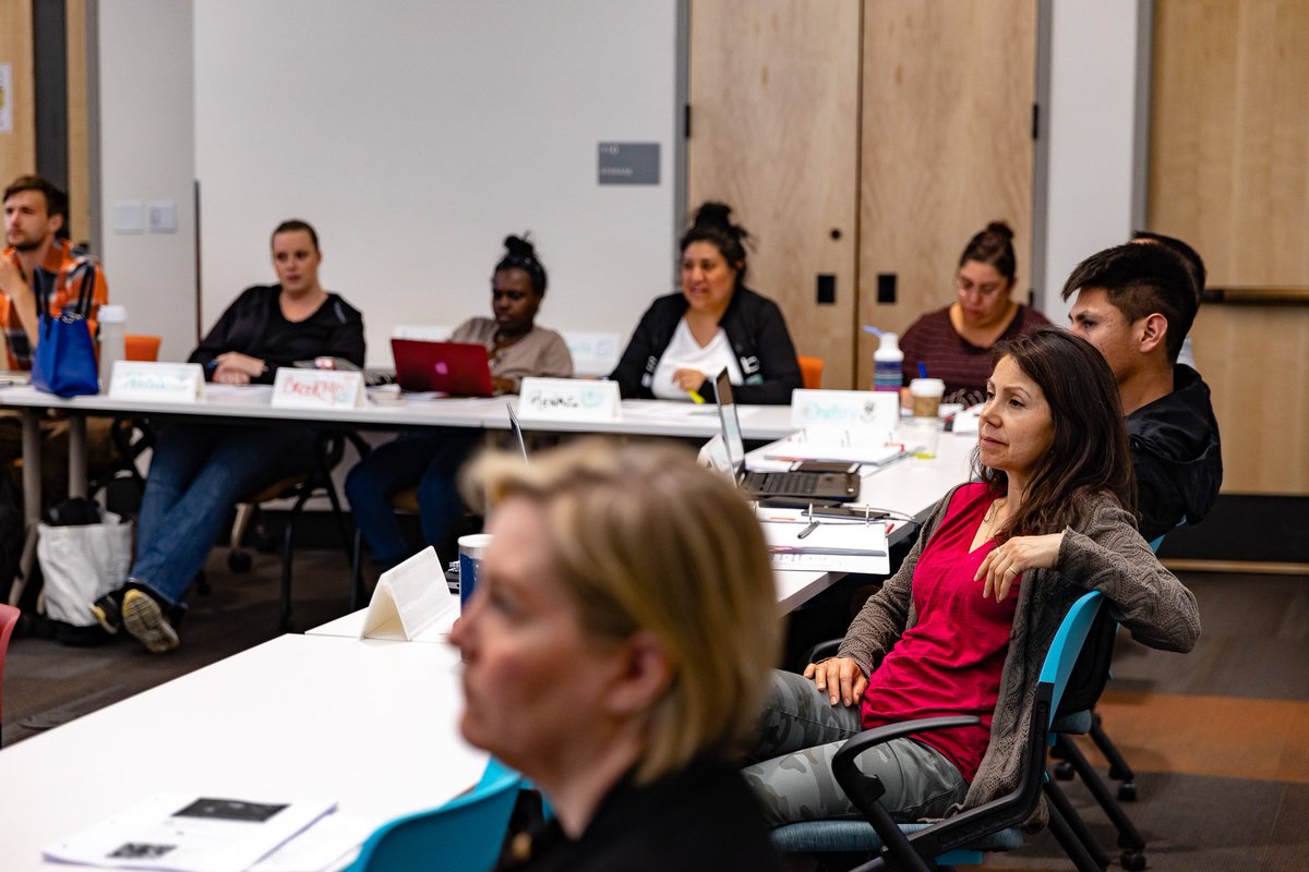 PulsePerfectCO's tweet photo. It was a pleasure talking to @MiCasaDenver about how to leverage #socialmedia to increase sales.

Could your professional group benefit from a #DigitalMarketing presentation or class? Contact us to learn more! https://t.co/7e7D7Bl2wX https://t.co/f04xJ6If0m