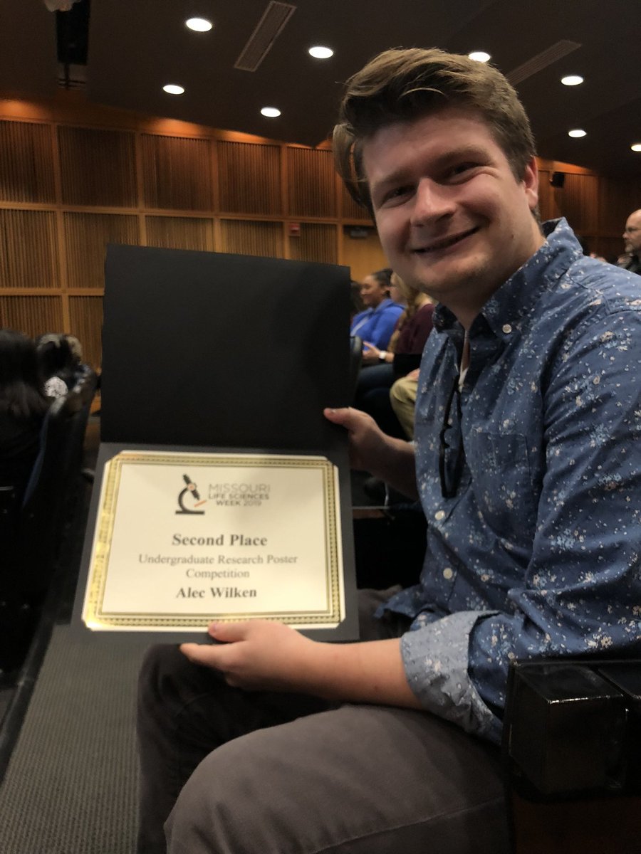 AnatomyGrads's tweet photo. Congratulations to undergrad and soon-to-be IA master’s student Alec Wilken on winning second place in the undergrad competition at MU Life Sciences Week! @BondLifeSci @AnatomyMizzou https://t.co/djTYtnPTEc