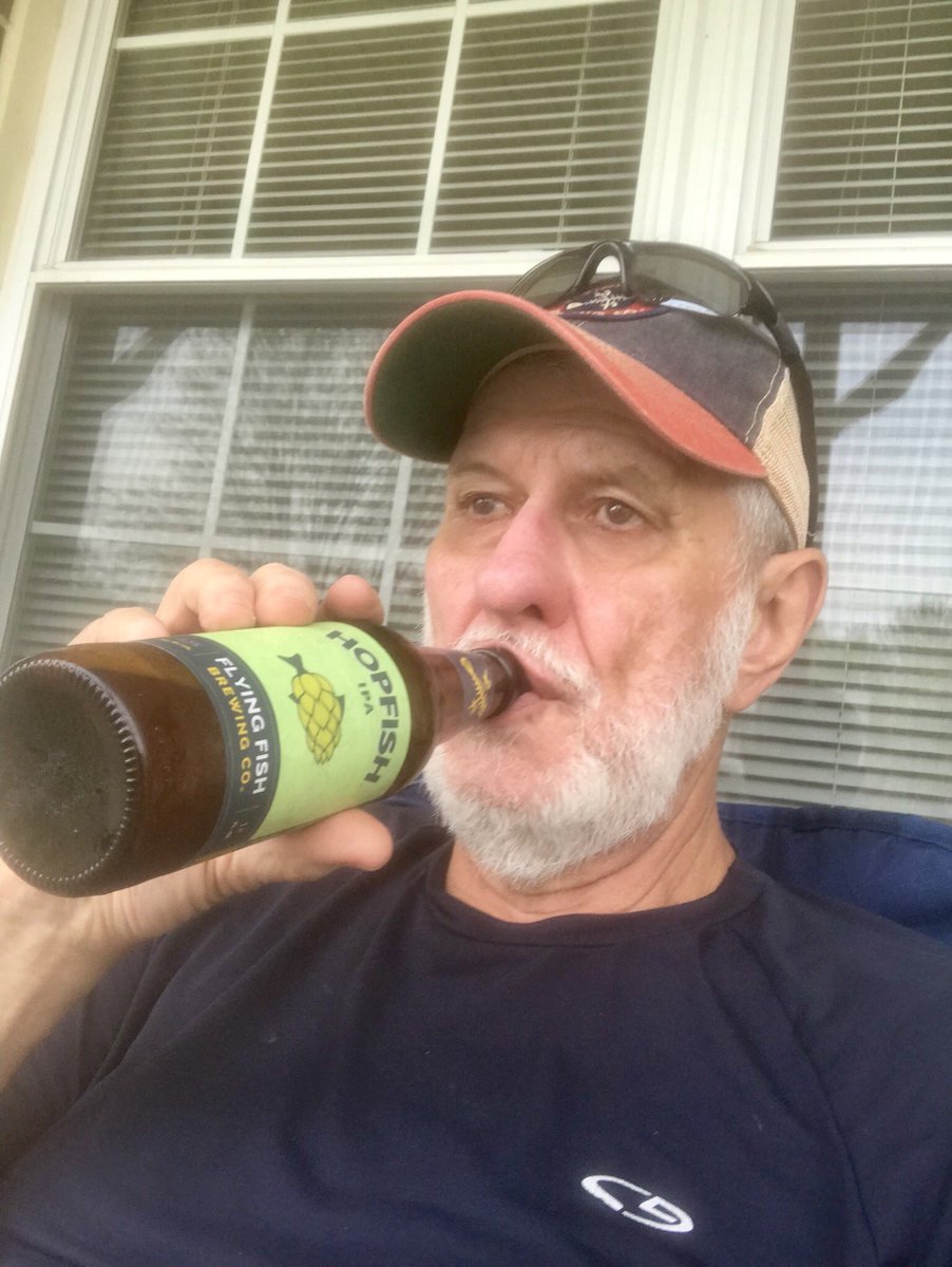jimchapman47's tweet photo. When was the last time you sat out on the front porch having a cold one and just watching the world go by? @flyingfishbrew #hopfish https://t.co/Yt4mMCxZIf