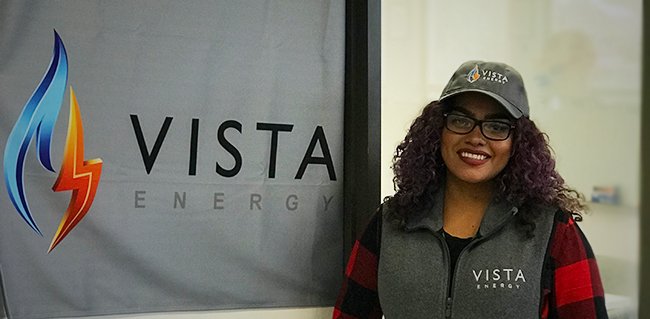 VistaEnergy's tweet photo. We are ready to help residents of #Nebraska and #Wyoming choose a new #naturalgas plan for the #ChoiceGas Program! Nancy B. is one of our expert customer support agents and she is ready to help you make the switch! 

Visit https://t.co/JRzoBiwLQP or call us at (888) 211 – 4093 https://t.co/DN0Rl627VK