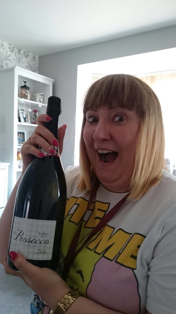 DonnaKeebab40's tweet image. #CyberSec_Exp awesome!!