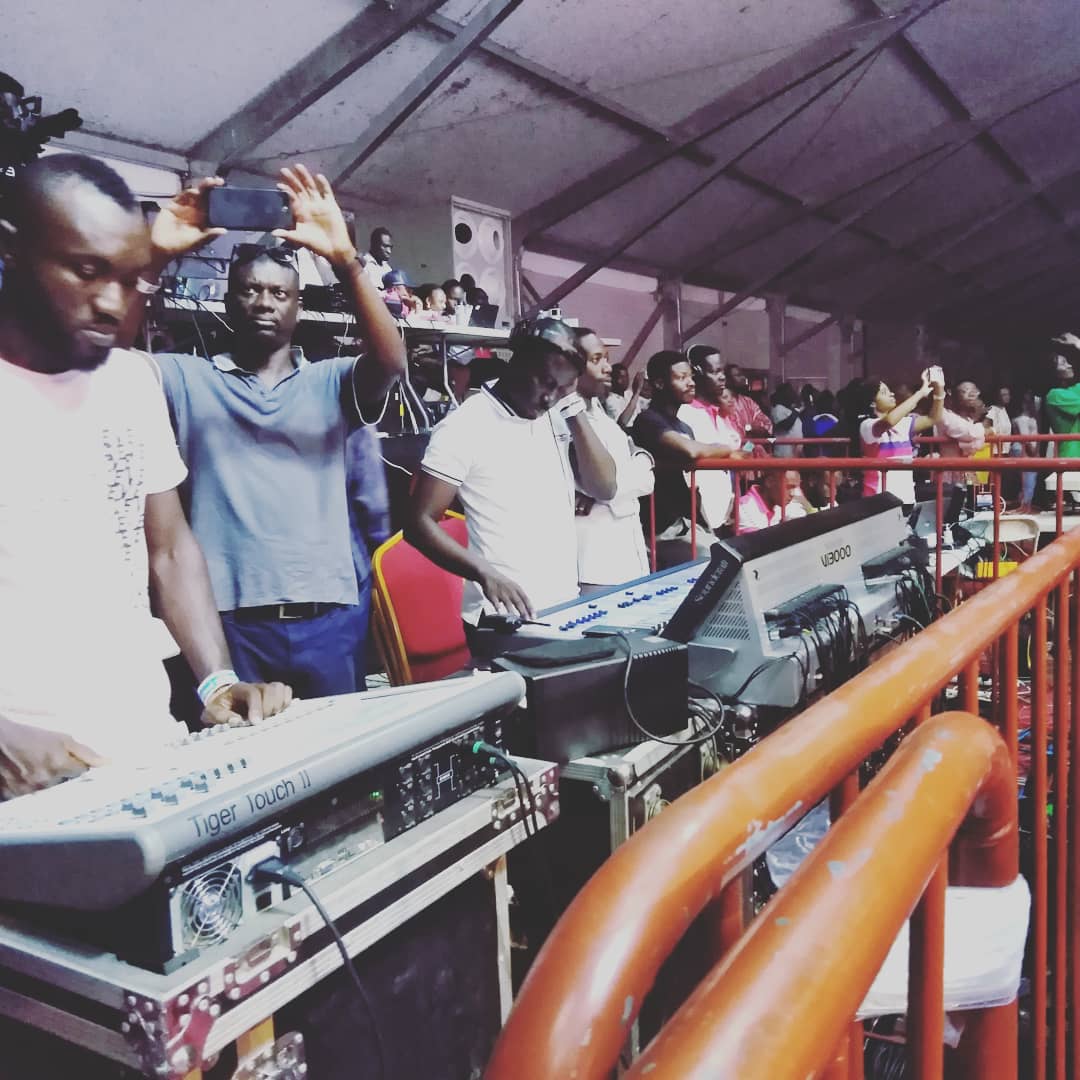 Thestageguy1's tweet photo. #HarvestPraise2019 #stageguy #RAS #shure #ev #vi2000 #vi3000 #ghana #yahama #rythmzsafrica #rcf #nexo #marshall https://t.co/C5be8ROyBm