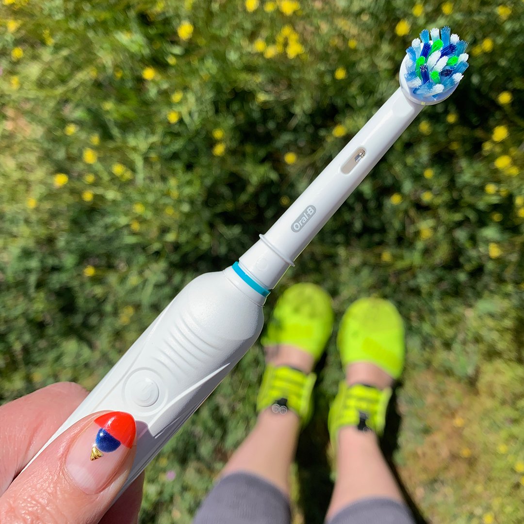 What does the <a href="/OralB/">Oral-B</a> Pro 1000 electric toothbrush have to do with a healthy spring hike through the California super bloom? EVERYTHING! It's a powerful way to bring you one step closer to a healthier YOU. #AvailableatTarget now! spr.ly/WeHeartThis-Po… #PowerUp #ad