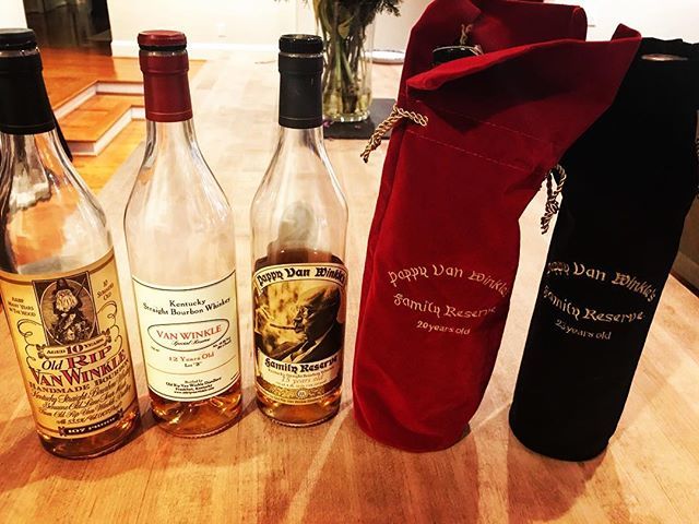 BourbonNut's tweet photo. About to make a Good Friday a great Friday. Pappy caught my attention now going to have to pick one... maybe two #pappy #pappyvanwinkle #ORVW #pappy15 #pappy20 #pappy23 #vanwinkle12 #bourbon https://t.co/jUY6Od2N7M https://t.co/n0PXfr3Gji