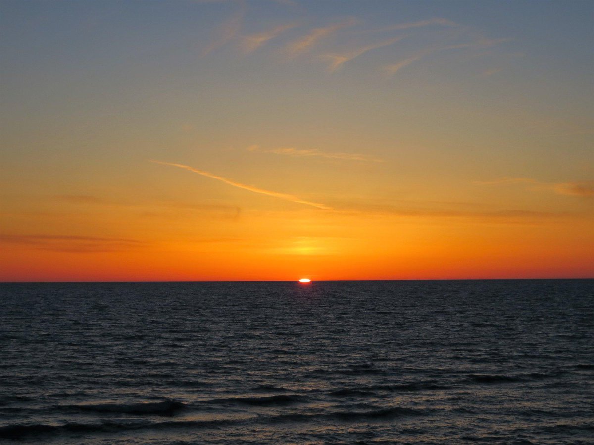 Sunset @ Lake Michigan , Oh what a beauty !