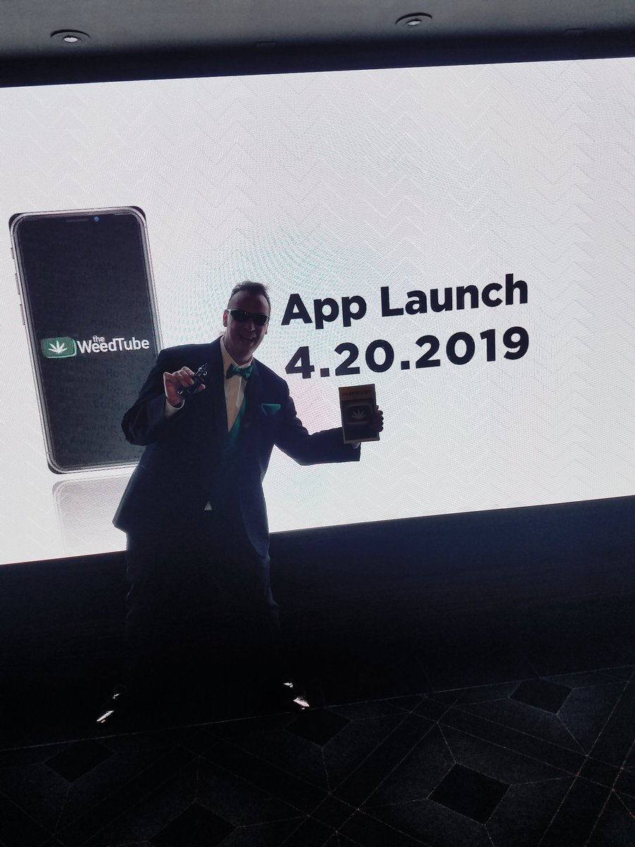 vapelordblake's tweet photo. Arriving at the weedtube app launch party! #theweedtube #weedtube https://t.co/WBzhml6ssS