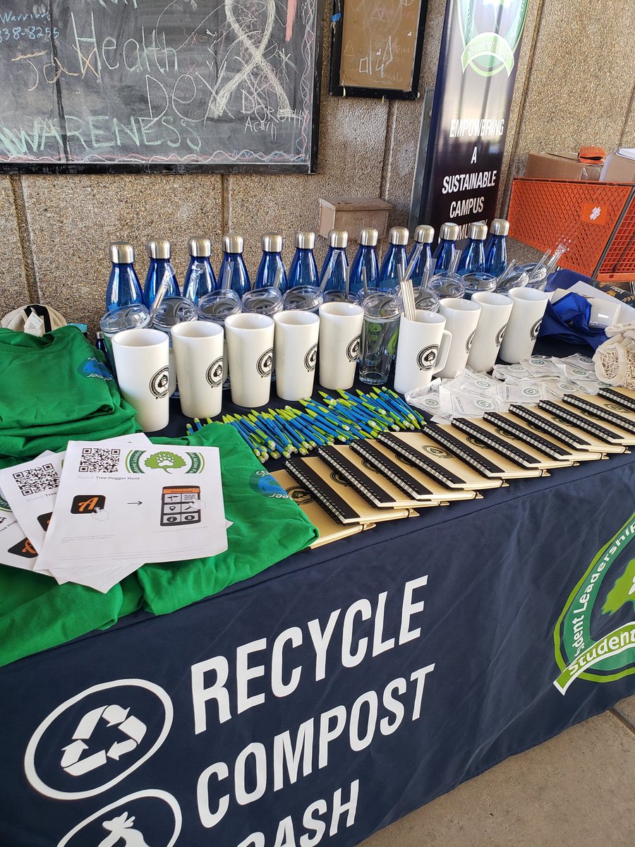 StudentLEAF's tweet image. For the last Earth Week event, we are doing a scavenger hunt on west campus! Come see us in the McKee Breezeway and win some cool stuff!