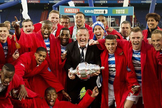 5-1! 5-1! 5-1! PEC Zwolle walst over Ajax heen in de door vuurwerk ontsierde bekerfinale. Vijf jaar terug was deze historische dag alweer! RT als je erbij was! #fiveyearspec