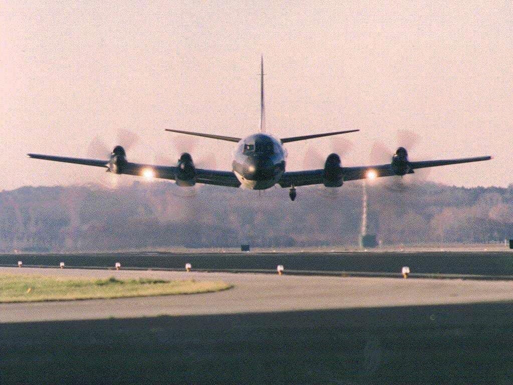 DutchSpace's tweet photo. @Aviation_Intel *sniff* such a great aircraft, pretty too, yes i’m biased but still... #MLD #EHVB #P3C https://t.co/2Ocd1GTL1e