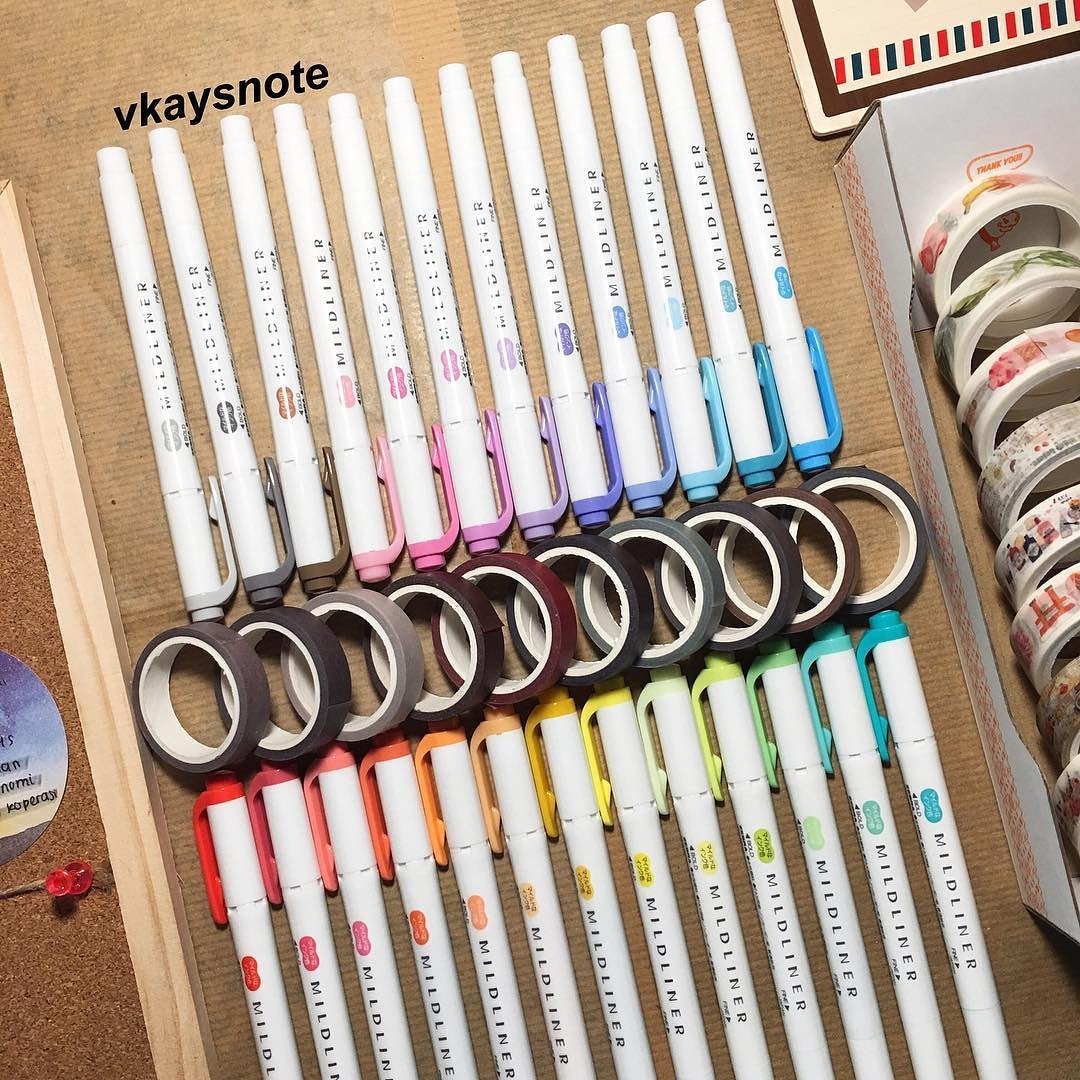 StudygramC's tweet photo. Creator: @vkaysnote
-
All mildliner colors🥰 25/25
-
-
-
#vkaysnote #studygram #study #studymotivation #midliners #midlinerhighlighters #Studygramindo #indostudygram #inspiration #studynotes #lettering #handwritting #aesthetic #studygrammer #studygramcommunity #studygramindonesia https://t.co/76Vpy5TxLC