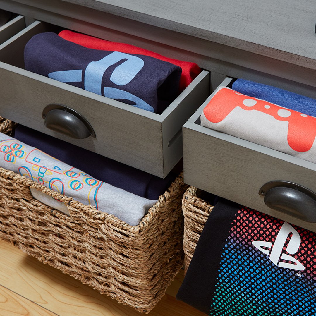 PlayStation's tweet photo. The PlayStation Gear Store has a fresh new look. Peruse stylish jackets, shirts, and other gear: https://t.co/mch4QsgYjo https://t.co/RR43phbxys