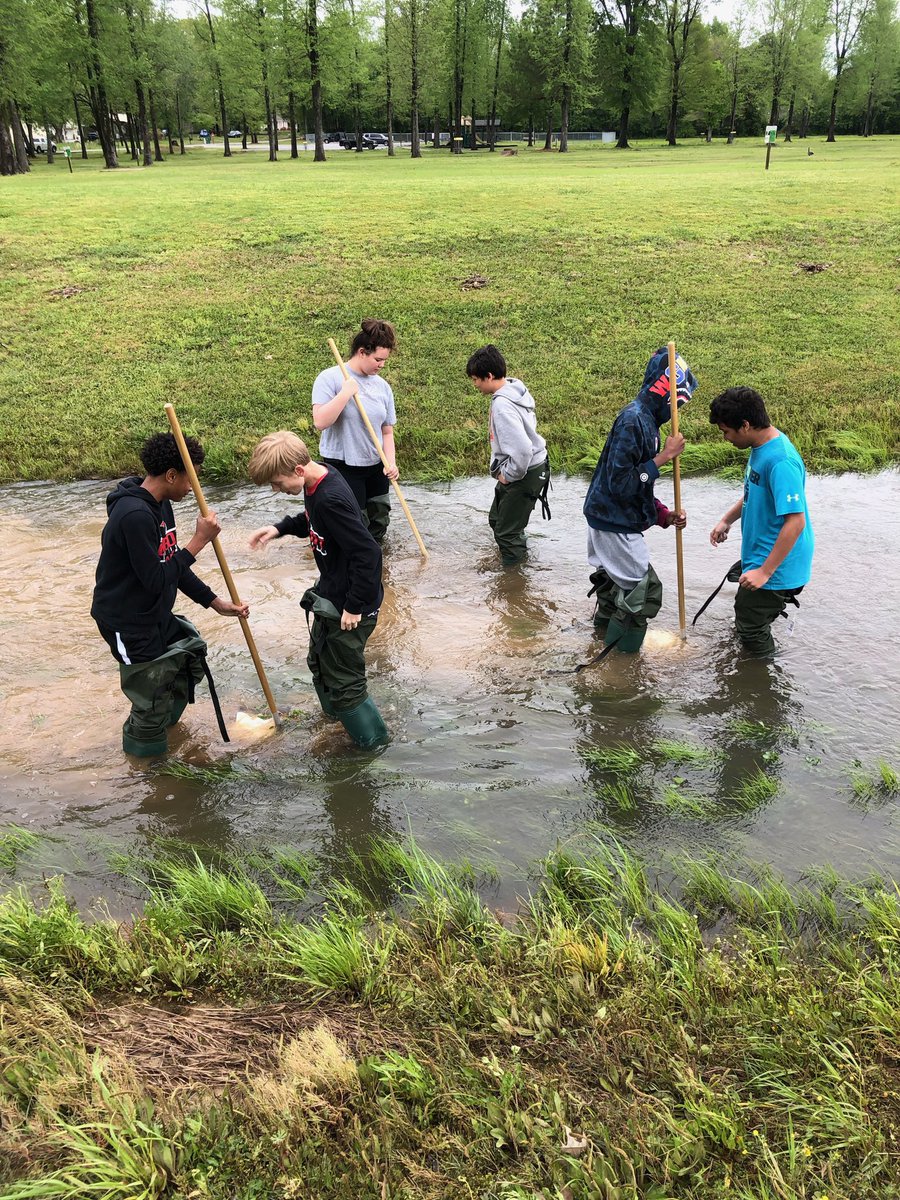 MsCNeumann's tweet photo. Another amazing experience for our 7th graders thanks to @ARGameandFish #outdooreduaction @CJHSPanthers https://t.co/AEq0USjTJk