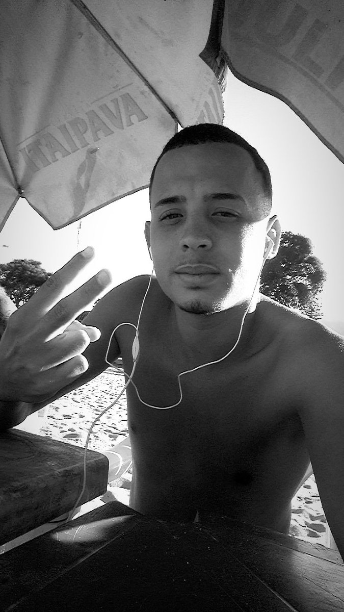 Filhodoreist's tweet photo. A paz reina em mim 🏖😍
#BemLonge https://t.co/HZNAKZiRXe