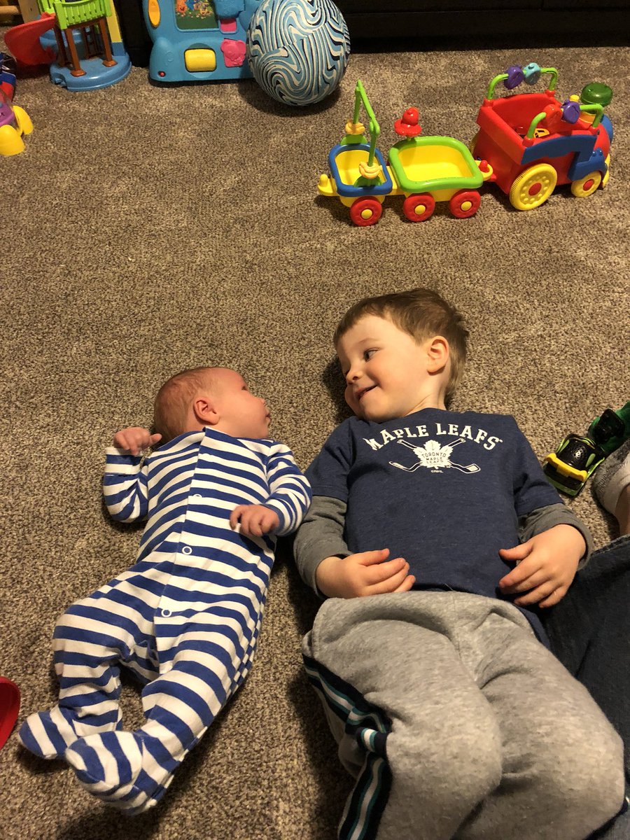 hutchee79's tweet photo. Leo and Annie prepping for game 5 tonight! @MapleLeafs #GoLeafsGo #startthemyoung https://t.co/atV07709AK
