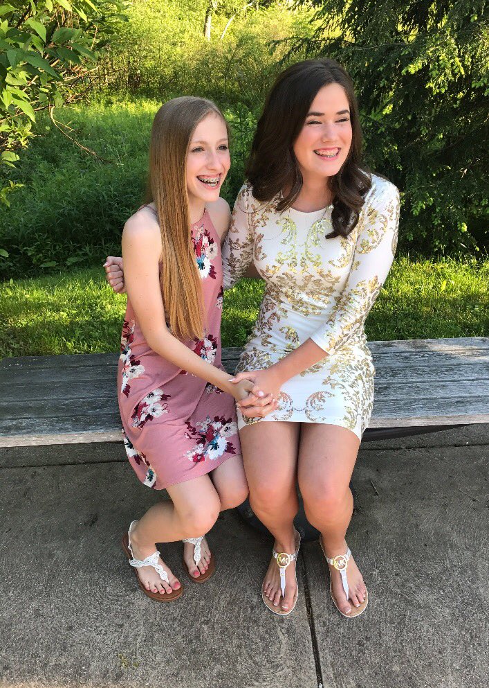 AllysonBithell's tweet image. enjoy these throwbacks haha but happy birthday to my longtime friend!! hope your day’s as great as you! love you girl ❣️