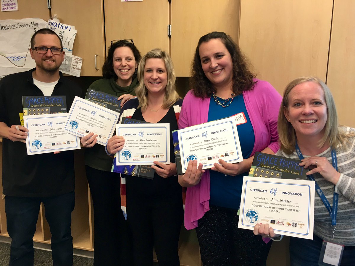 Supporting student learning means supporting adult learning! So proud of our recent “graduates”! 🎓 #computationalthinking #stem #innovation #RSDTeachLead #RSDExcellence @Renton_Schools