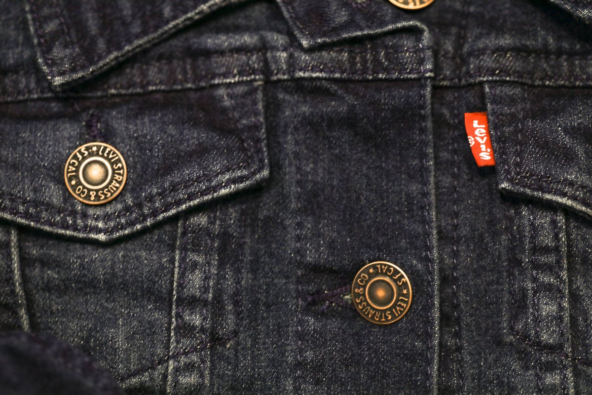 levi strauss twitter