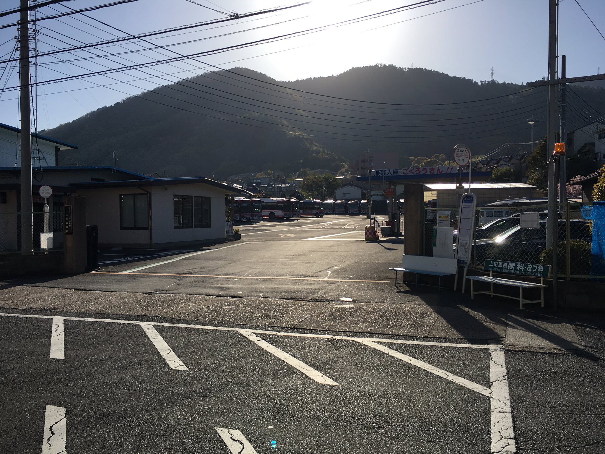 ট ইট র 彩葉 とはいえ 京阪六地蔵線も京阪本線に比べれば一直線で快適な路線 南へ飛ばして行く 奈良街道を築堤で越えれば醍醐駅 京阪六地蔵線 未成線 T Co Dftbghfcua ট ইট র