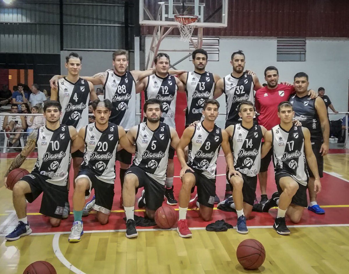 DFCBasquetbol's tweet photo. 🔲 Final

➡️ Danubio 66-64 Touring

🏆 ¡Danubio Campeón del Torneo Ciudad de Paysandú! https://t.co/MCsruerZks