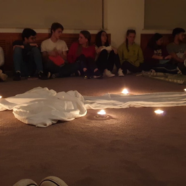 #PascuaGVXGuardamar terminamos el dia acompañando a María en la cruz #PascuaGVX2019