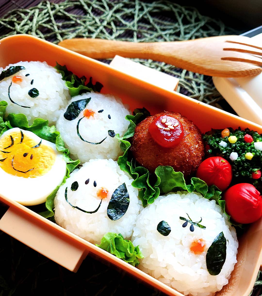 Momo家 在 Twitter 上 コロコロスヌーピー弁当 娘っ子の遠足弁当です お弁当 女子弁当 娘弁当 デコ弁当 作り置き つくりおき Bento ランチボックス 小学生弁当 遠足弁当 おうちごはん お弁当記録 お昼ごはん お昼ご飯 キャラ弁 常備菜 ランチ