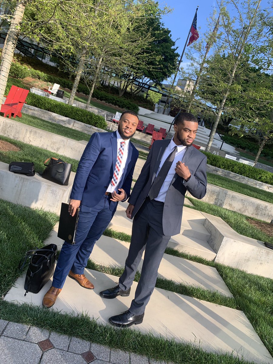 TeamJones__'s tweet photo. S/o to @MizzouMiS for giving me this opportunity to see Atlanta and venture into the sports world💼 https://t.co/5BuLaVUKfD