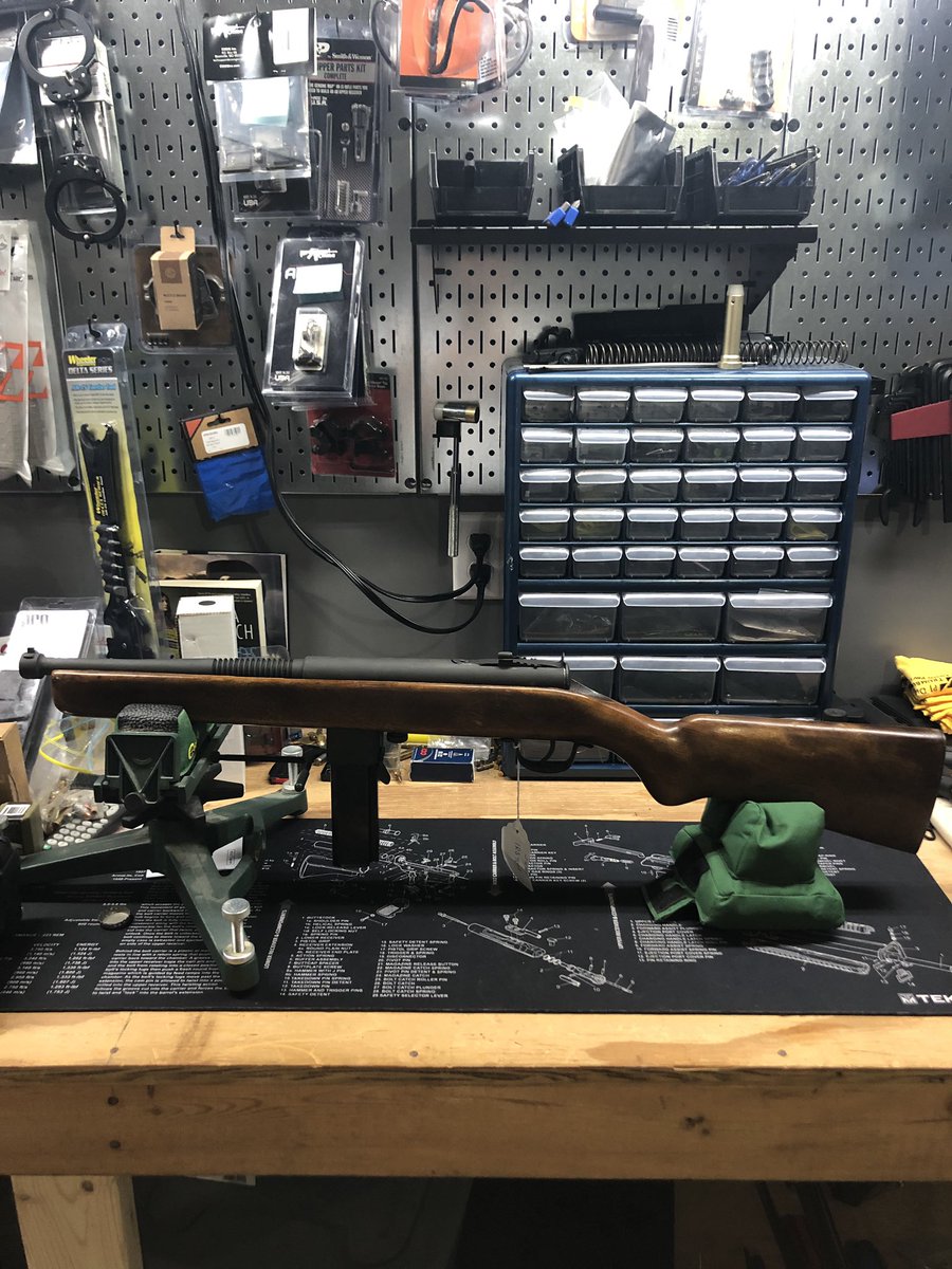 Hilltop_SS's tweet photo. Transferable H&amp;R Reising M50 SMG 45acp https://t.co/9PescmAFAh