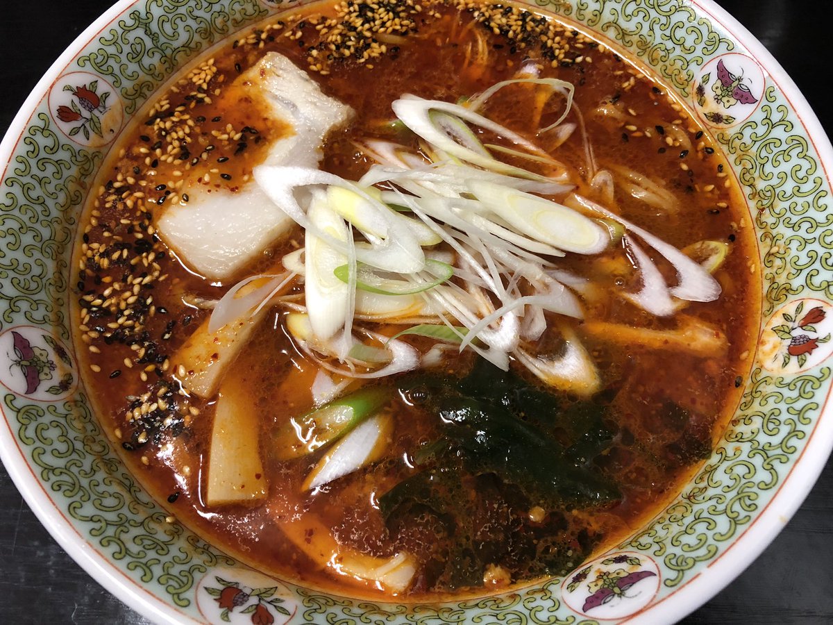 手形の熊 大曲の らんちぼっくす 残念ながら今日で閉店 名物 の みのりのネギラーメン が食べられるのも今日で最後です 手形の熊 大曲の らんちぼっくす 残念ながら今日で閉店 名物 の みのりのネギラーメン が食べられるのも今日で最後です