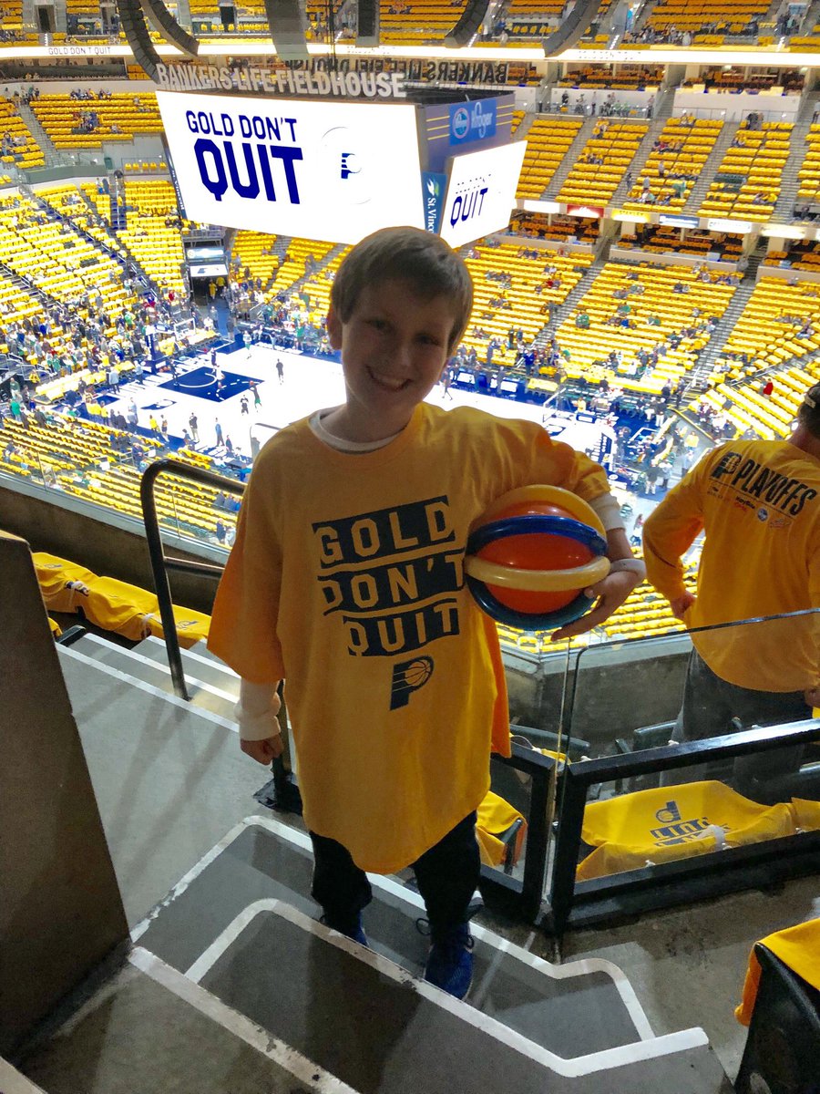 CzarOfAll's tweet image. #GoldDontQuit