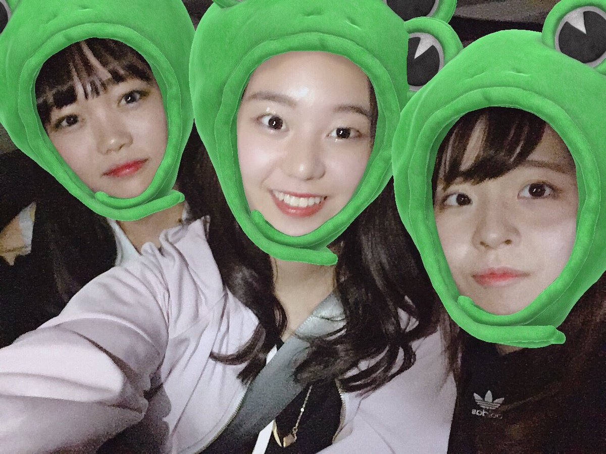 frontline_next's tweet photo. ライブ情報です！
本郷のライブハ���スアルマジロにてライブがあります！
そこにNEXTの中から"ソプラノず"の3人が出演させていただきます❣️

LOVEHIMさんとのコラボもあるので乞うご期待🌟
ゴールデンウィーク中なのでぜひ足を運んでください〜〜
#frontlinenext #本郷アルマジロ #gospel #ライブ https://t.co/Yg09Q8xf8n
