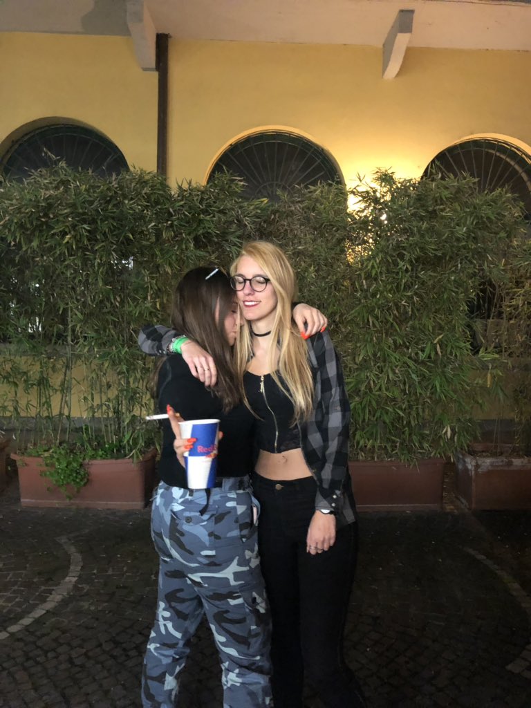 kidrauhlsmjle's tweet photo. my everything💘@louvexis @plazasbaby #sidehouse https://t.co/A88Ycs4NXp