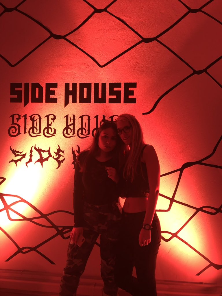 kidrauhlsmjle's tweet photo. my everything💘@louvexis @plazasbaby #sidehouse https://t.co/A88Ycs4NXp