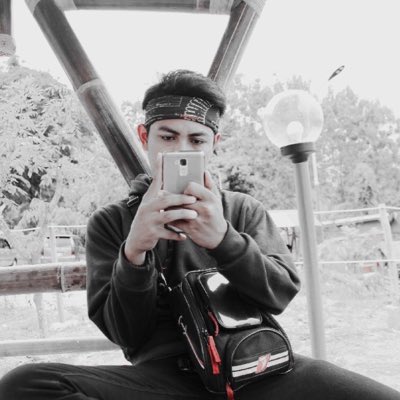 aimronie's tweet photo. #NewProfilePic https://t.co/ORCq8XhGKH