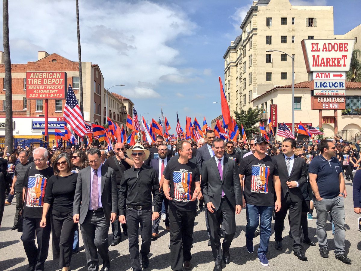 tonichiulli's tweet photo. @KhachatryanEsq @deancain Bravo Dean!👍🏼
You never fail at supporting and standing strong on justice for the Armenian Genocide🇦🇲🙏🏻
You are a positive influence to educate and raise public awareness to the masses!
‘Genocide denied is genocide continued’
#ArchitectsofDenial https://t.co/g0Wzr9gDkj