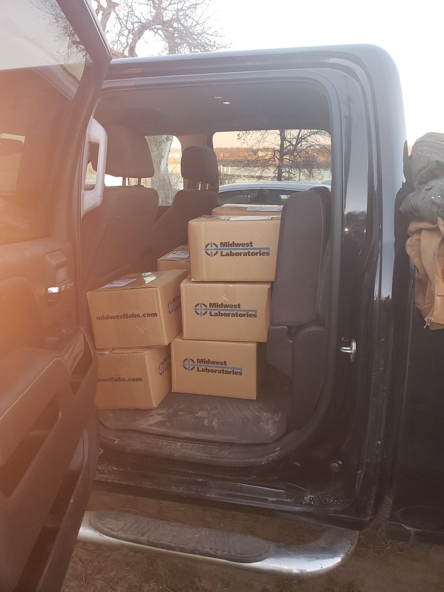 AgServiceSolut1's tweet photo. 1600 acres down and ready to go to the lab!! https://t.co/NQ8OlW4E42