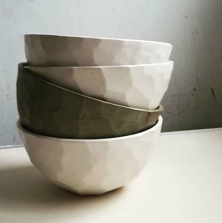NorwichMakers's tweet photo. Not long now! @Rosarrow will be back with us on Monday at The Assembly House with her beautiful ceramics! #norwich #norwichmakersmarket #norwichevents #whatsonnorwich #norwichwhatson #discovernorwich #ceramics #bankholidaymarket #Eastermarket #eastermonday https://t.co/fQGGYUHScg