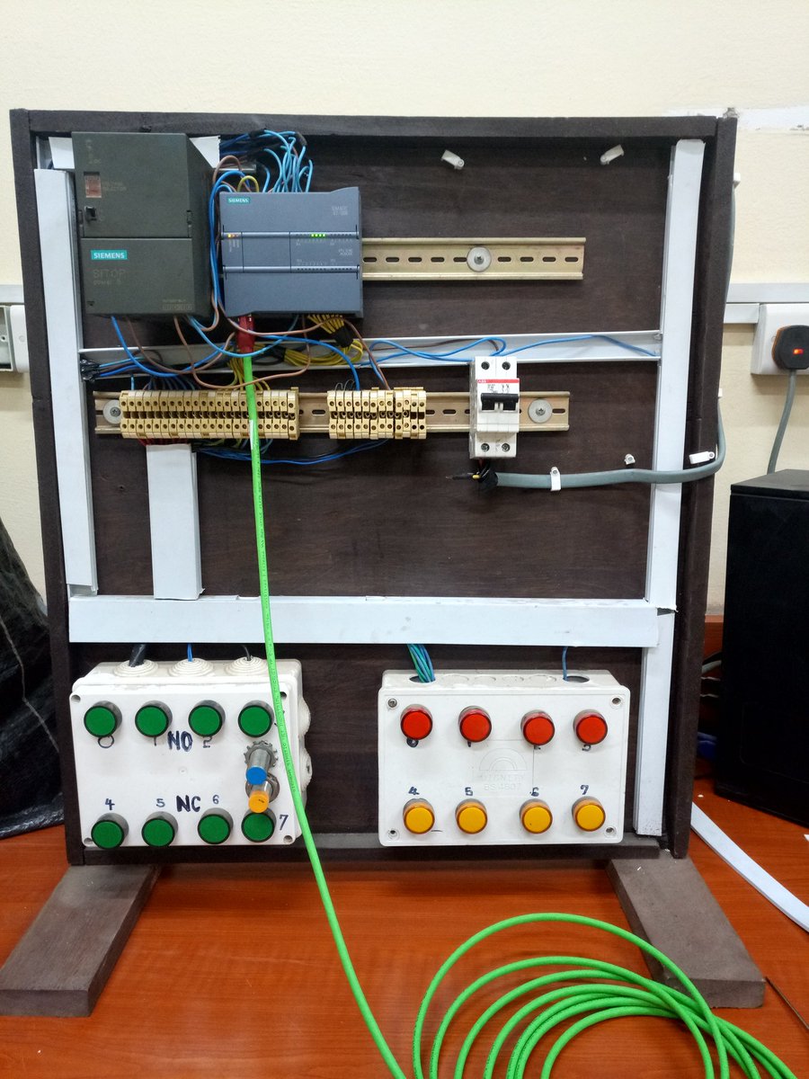Digital Model 1.0 for my Students with zero funding from the Dept/Uni. Thanks @SiemensNG @Siemens  for donating the PLC modules.
Needs PM 1207 to create more trainer.