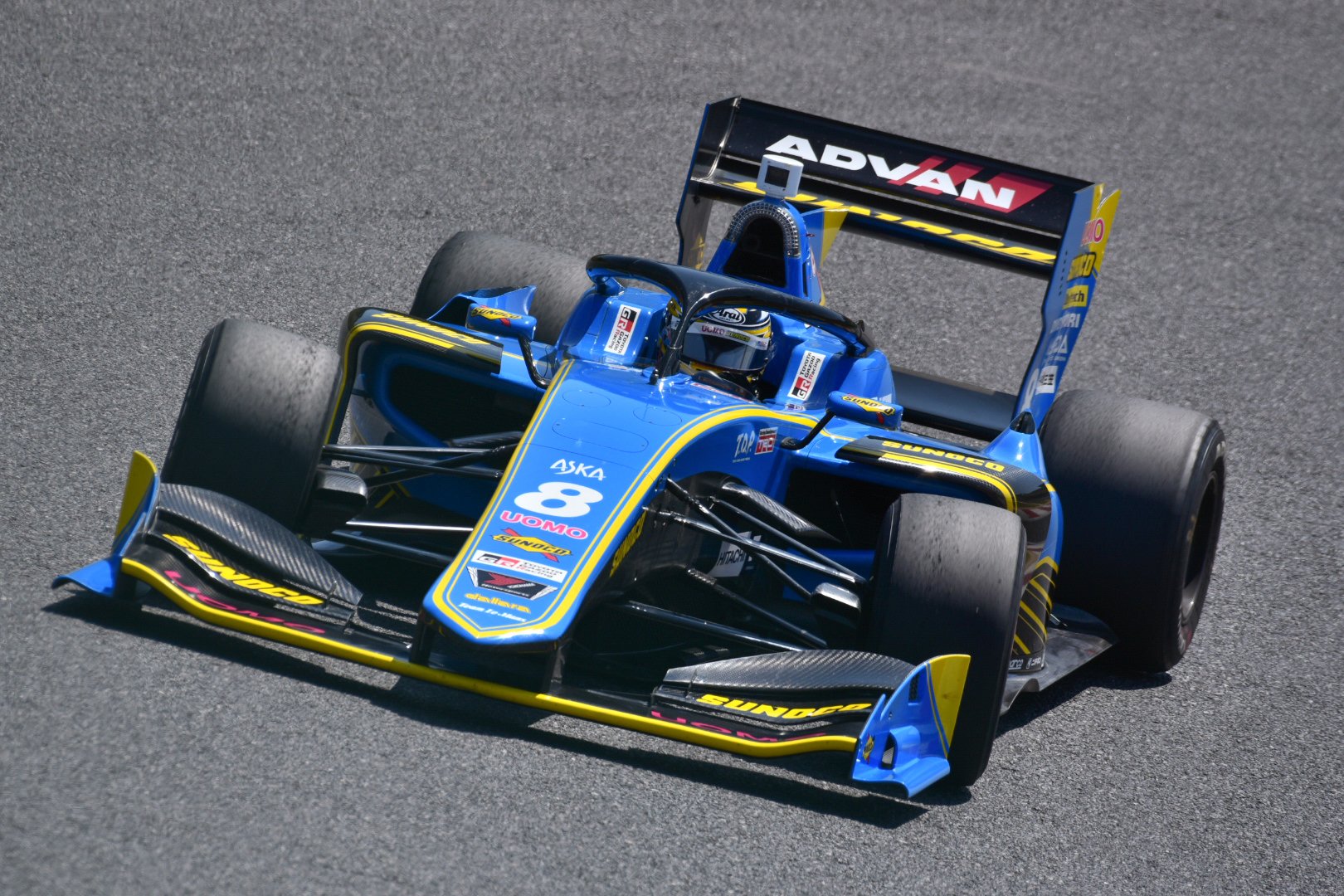 Sunoco九州販売 中国地方もやってます この後まもなくスーパーフォーミュラの予選が始まります Sf19最初の そして平成最後のポールポジションは誰が獲るのか 7号車のマルケノフ選手 8号車の大嶋選手の応援をよろしくお願いします Sformula Sf19
