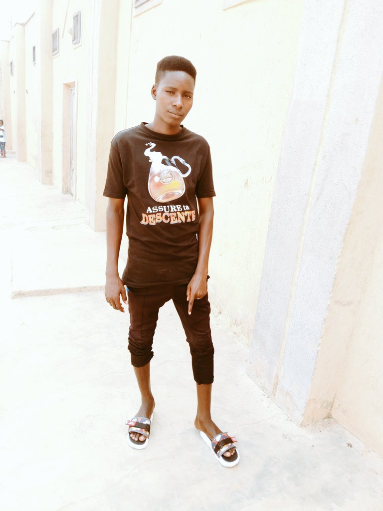 To day is Friday the greatest day, Allah save our Muslim at any places, if you Muslim say amee, jumma'at mubaraq